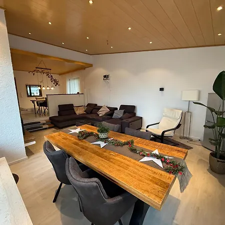 וילה Casa Familia *